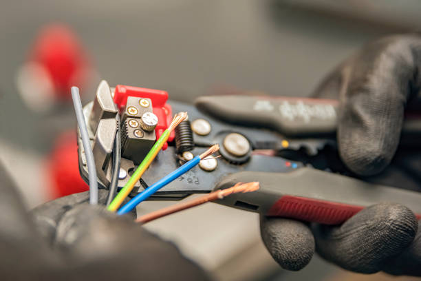 Best Electrical Outlet Repair  in Mammoth Spring, AR